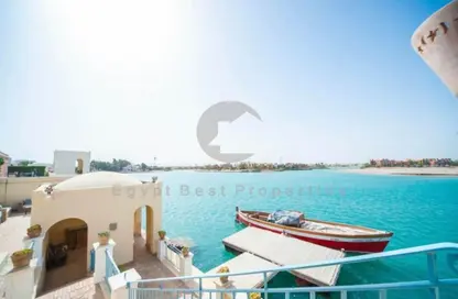 منزل مزدوج - 4 غرف نوم - 4 حمامات للبيع في مكادي ريزورت - مكادي - الغردقة - محافظة البحر الاحمر