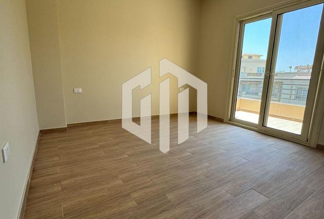 8200580 - Property Main Image