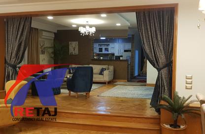 Apartment - 4 Bedrooms - 2 Bathrooms for sale in Hassan Al Emam St. - 1st Zone - Nasr City - Cairo