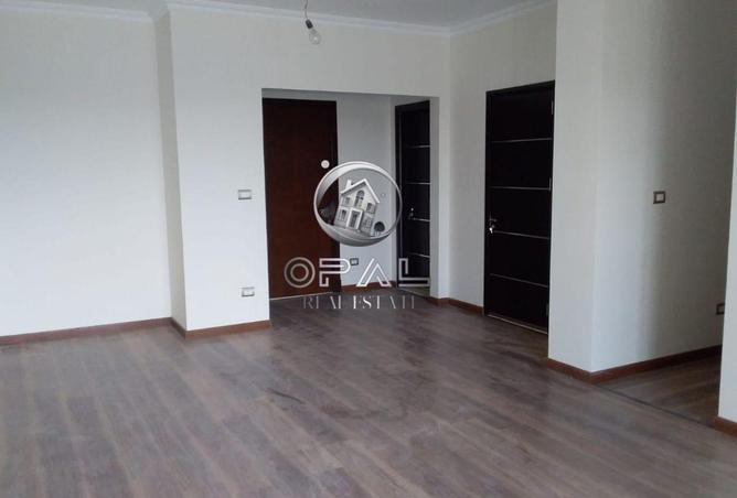 7946218 - Property Image 2