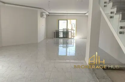 iVilla - 3 Bedrooms - 4 Bathrooms for rent in Mountain View Hyde Park - 5th Settlement Compounds - The 5th Settlement - New Cairo City - Cairo