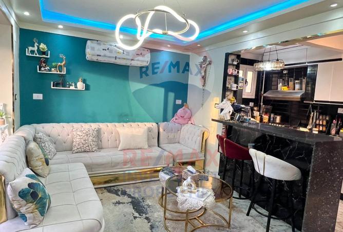 8321630 - Property Main Image