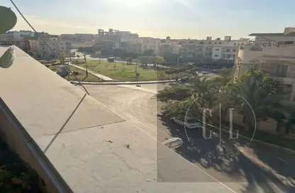 (بنتهاوس  (روف - 5 غرف نوم - 3 حمامات للبيع في محور مصطفي كامل - التجمع الاول - مدينة القاهرة الجديدة - القاهرة
