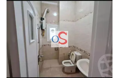 Villa - 4 Bedrooms - 2 Bathrooms for rent in Al Motamayez District - 6 October City - Giza