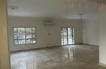 فيلا - 4 غرف نوم - 3 حمامات للايجار في شارع ابو حنيفة النعمان - الرحاب المرحلة الأولى - الرحاب - مدينة القاهرة الجديدة - القاهرة