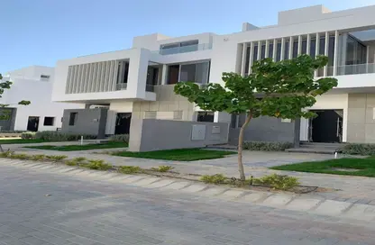 تاون هاوس - 6 غرف نوم - 6 حمامات للبيع في جولز - طريق مصر اسكندرية الصحراوي - مدينة 6 أكتوبر - الجيزة