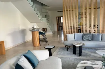 منزل مزدوج - 4 غرف نوم - 4 حمامات للبيع في جدار - كمبوندات 6 أكتوبر - مدينة 6 أكتوبر - الجيزة