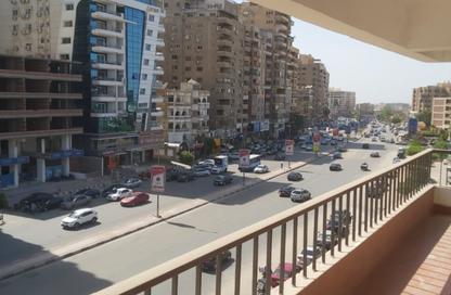 شقة - 3 غرف نوم - 2 حمامات للبيع في شارع مصطفي النحاس - المنطقة السادسة - مدينة نصر - القاهرة