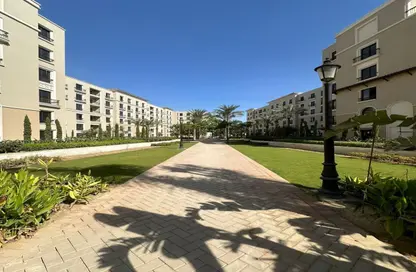 Apartment - 3 Bedrooms - 3 Bathrooms for sale in Village West - Sheikh Zayed Compounds - Sheikh Zayed City - Giza