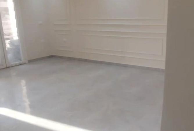 8186384 - Property Image 3