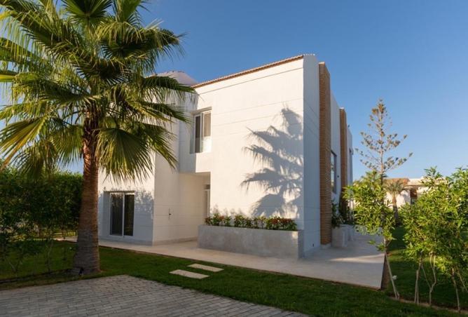 8198028 - Property Image 2