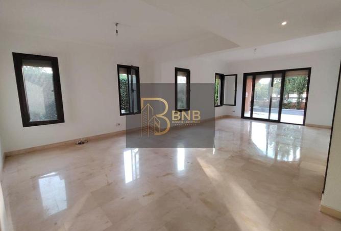 8232286 - Property Image 2