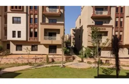 Apartment - 3 Bedrooms - 2 Bathrooms for sale in Green 5 - 6 October Compounds - 6 October City - Giza