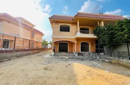 Villa - 4 Bedrooms - 4 Bathrooms for sale in Privado - Madinaty - Cairo