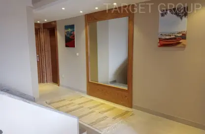 بناية كاملة - 4 غرف نوم - 5 حمامات للايجار في توب فيو - امتداد المستثمرين الشمالية - مدينة القاهرة الجديدة - القاهرة