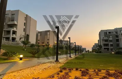 (بنتهاوس  (روف - 3 غرف نوم - 3 حمامات للبيع في كمبوند فيلدج جاردن القطامية - كمبوندات التجمع الخامس - التجمع الخامس - مدينة القاهرة الجديدة - القاهرة