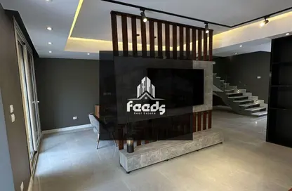 تاون هاوس - 3 غرف نوم - 5 حمامات للايجار في لاتيرا - المستثمرين الجنوبية - مدينة القاهرة الجديدة - القاهرة