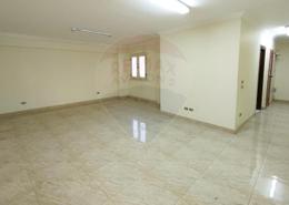 شقة - 2 غرف نوم - 1 حمام for للايجار in شارع توت عنخ امون - سموحة - حي شرق - الاسكندرية