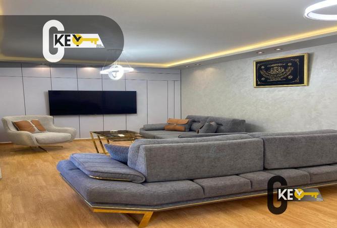 8163816 - Property Image 3