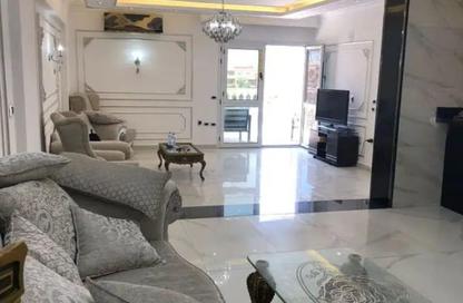 Apartment - 3 Bedrooms - 2 Bathrooms for sale in Al Narges 2 - Al Narges - New Cairo City - Cairo