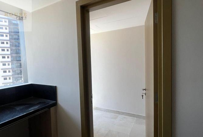 8165869 - Property Image 3