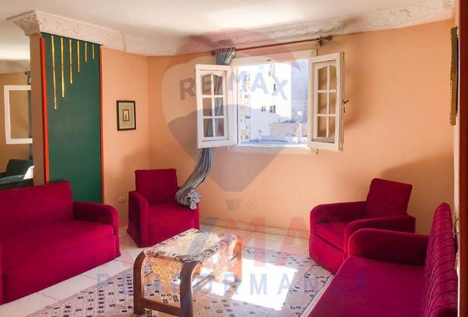 8086615 - Property Image 3