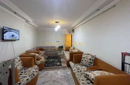 Apartment - 2 Bedrooms - 1 Bathroom for rent in Zahran Roshdy St. - Glim - Hay Sharq - Alexandria