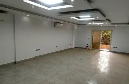 Office Space - Studio - 3 Bathrooms for rent in Mohandessin - Giza