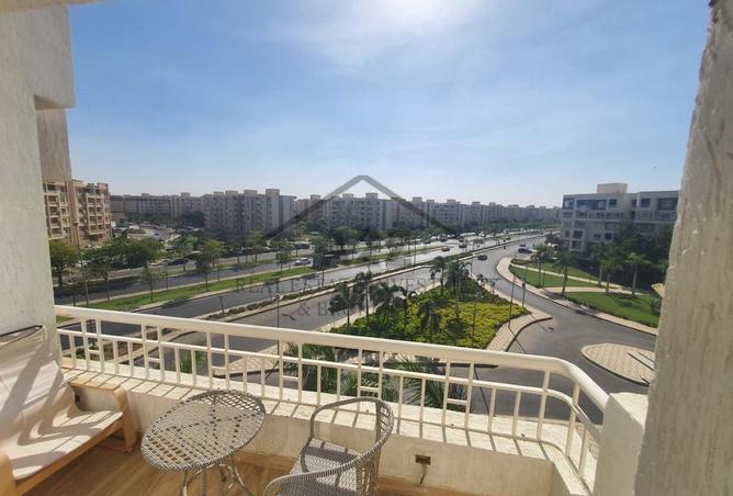 8240384 - Property Image 2