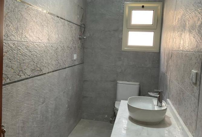 8237208 - Property Image 3