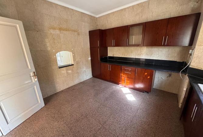 8349384 - Property Image 2