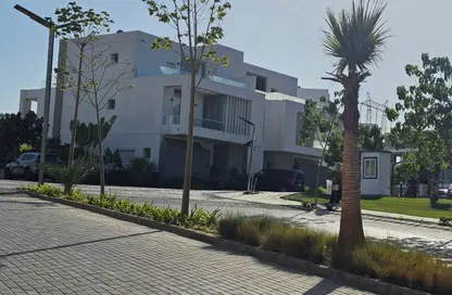 Villa - 4 Bedrooms - 5 Bathrooms for sale in Joulz - Cairo Alexandria Desert Road - 6 October City - Giza