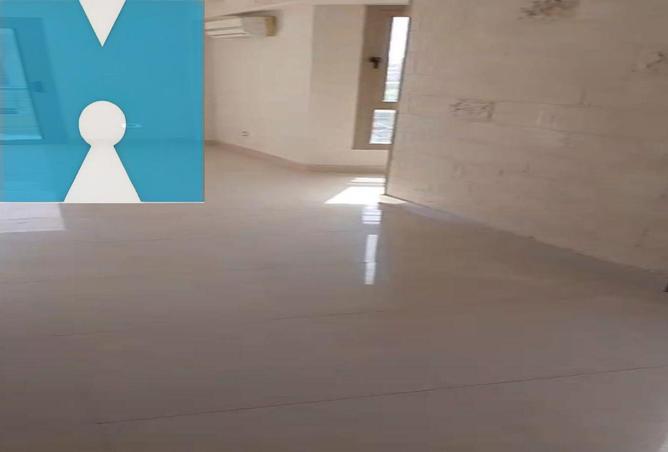 8328117 - Property Image 3