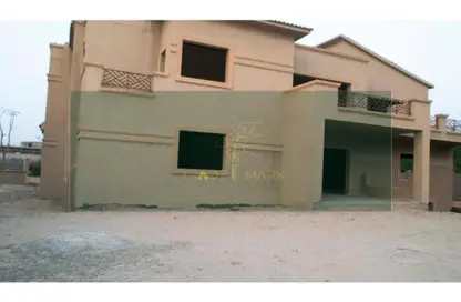 فيلا - 8 غرف نوم - 8 حمامات للبيع في سوان ليك قطامية - التجمع الاول - مدينة القاهرة الجديدة - القاهرة