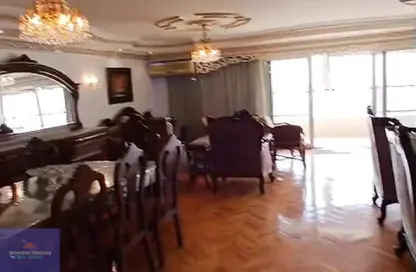 Apartment - 4 Bedrooms - 3 Bathrooms for sale in Cornish El Nile St. - Maadi - Hay El Maadi - Cairo