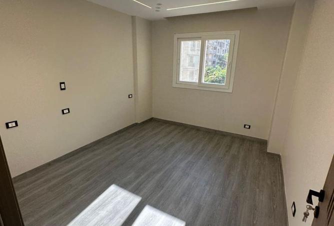 8205005 - صورة العقار 3