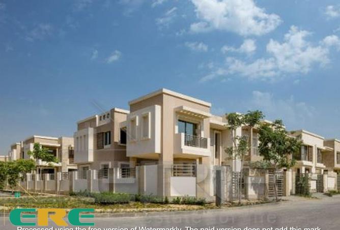 Apartment - 4 Bedrooms - 3 Bathrooms for sale in Taj City - 5th Settlement Compounds - The 5th Settlement - New Cairo City - Cairo
