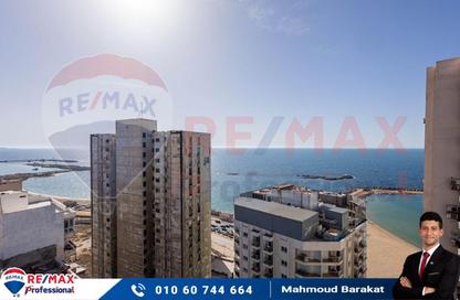 Apartment - 3 Bedrooms - 3 Bathrooms for sale in El Gaish Road - Sidi Beshr - Hay Awal El Montazah - Alexandria