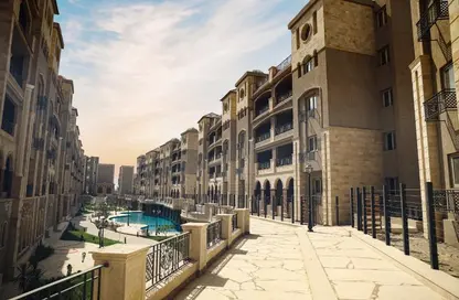 Apartment - 3 Bedrooms - 3 Bathrooms for sale in Rock Vera - 5th Settlement Compounds - The 5th Settlement - New Cairo City - Cairo