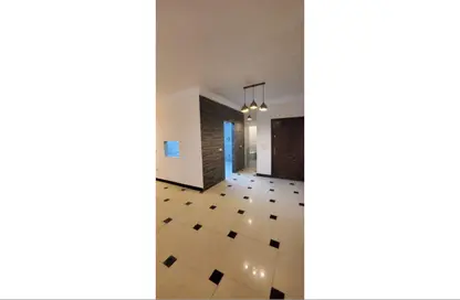 Apartment - 3 Bedrooms - 2 Bathrooms for sale in Grand City - Zahraa El Maadi - Hay El Maadi - Cairo
