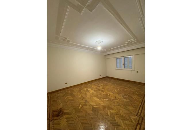 8256486 - صورة العقار 2