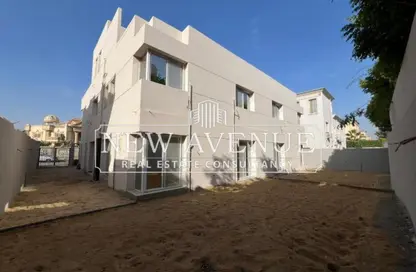 فيلا - 4 غرف نوم - 4 حمامات للبيع في النخيل - كمبوندات الشروق - مدينة الشروق - القاهرة