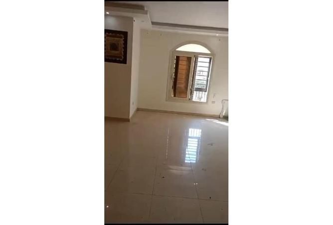 8060840 - Property Image 3