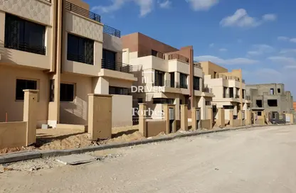 Twin House - 4 Bedrooms - 4 Bathrooms for sale in Alma - 2nd District - Sheikh Zayed City - Giza