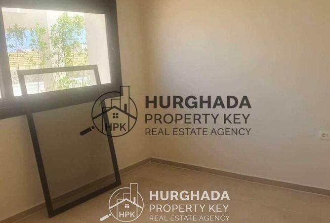 8489450 - Property Image 3