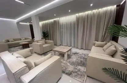 Villa - 3 Bedrooms - 3 Bathrooms for rent in Madinaty - Cairo