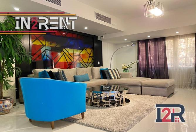 8072851 - Property Image 2