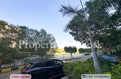 شقة - 3 غرف نوم - 2 حمامات للبيع في محور طلعت حرب - الحي الثاني - التجمع الخامس - مدينة القاهرة الجديدة - القاهرة