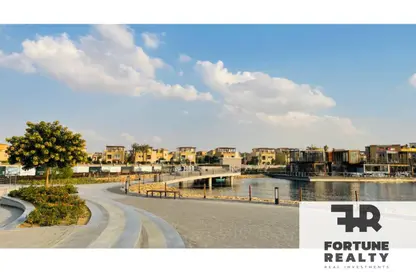 Office Space - Studio - 2 Bathrooms for rent in Mivida - 5th Settlement Compounds - The 5th Settlement - New Cairo City - Cairo