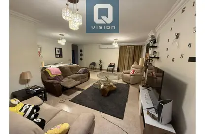 Apartment - 3 Bedrooms - 3 Bathrooms for sale in Tijan - Zahraa El Maadi - Hay El Maadi - Cairo